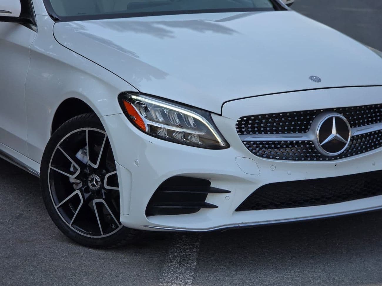 2021 Mercedes Benz C300 STANDARD thumbnail 4