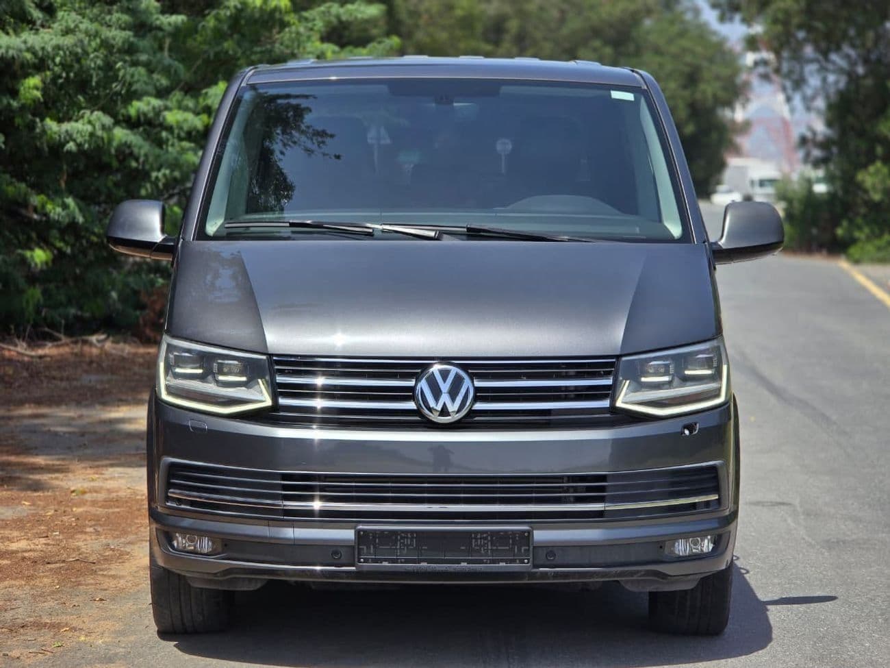 2019 Volkswagen Multivan HIGHLINE thumbnail 2