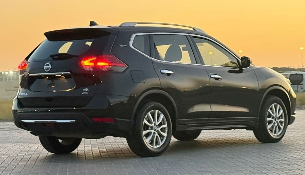 2019 Nissan X Trail S thumbnail 4