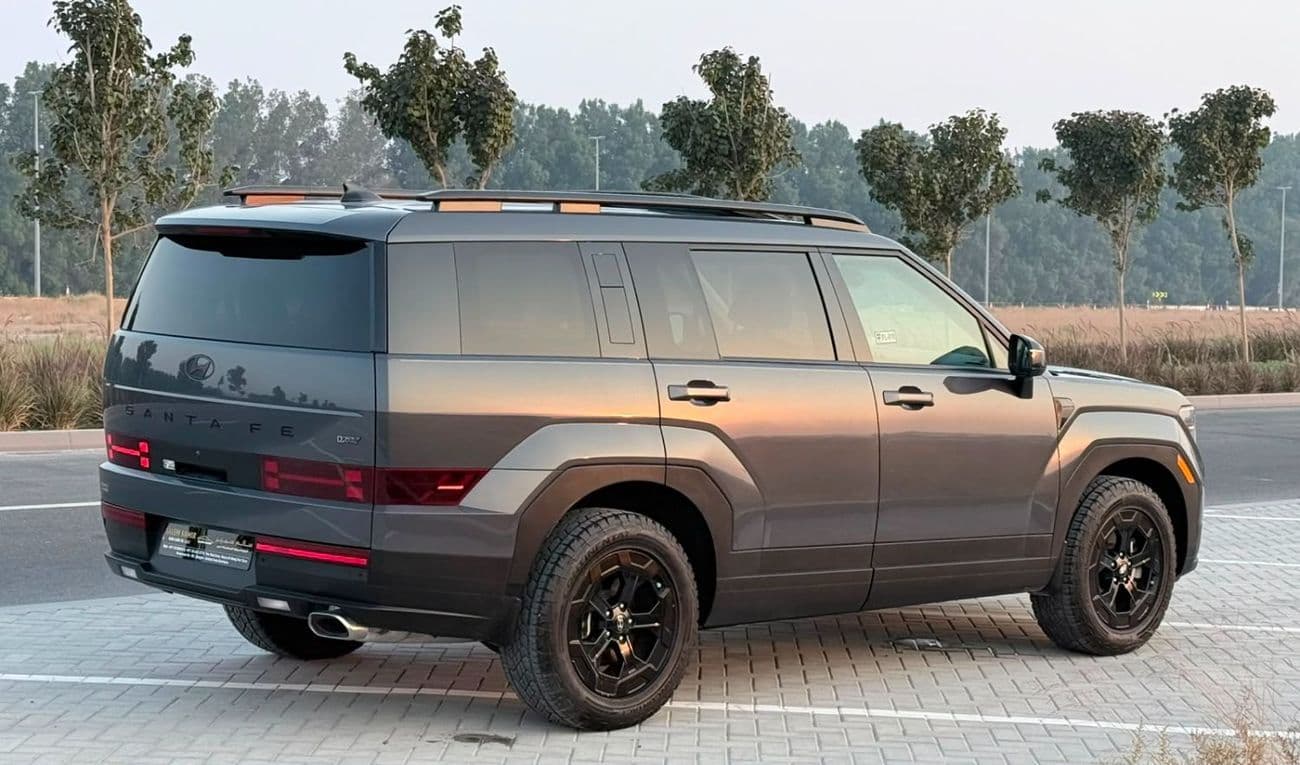 2025 Hyundai Santa Fe thumbnail 7