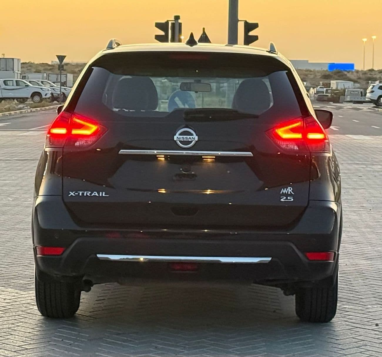 2019 Nissan X Trail S thumbnail 2