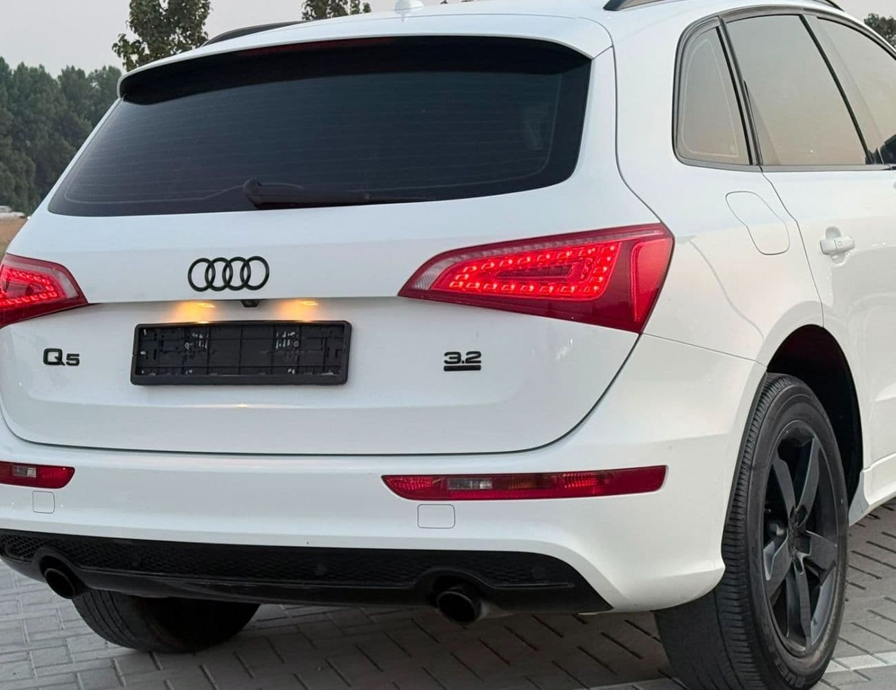2012 Audi Q5 STANDARD thumbnail 7