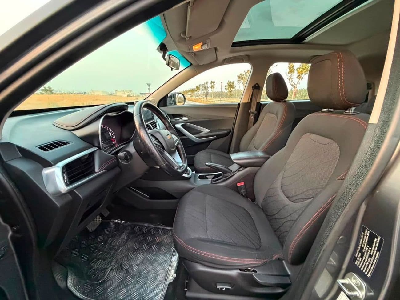 2023 Chevrolet Groove PREMIER thumbnail 8