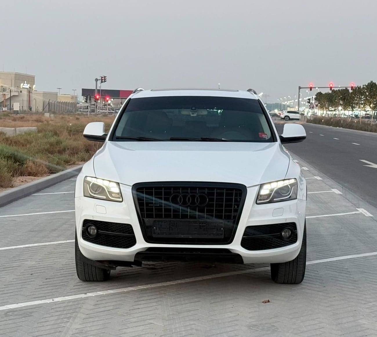 2012 Audi Q5 STANDARD