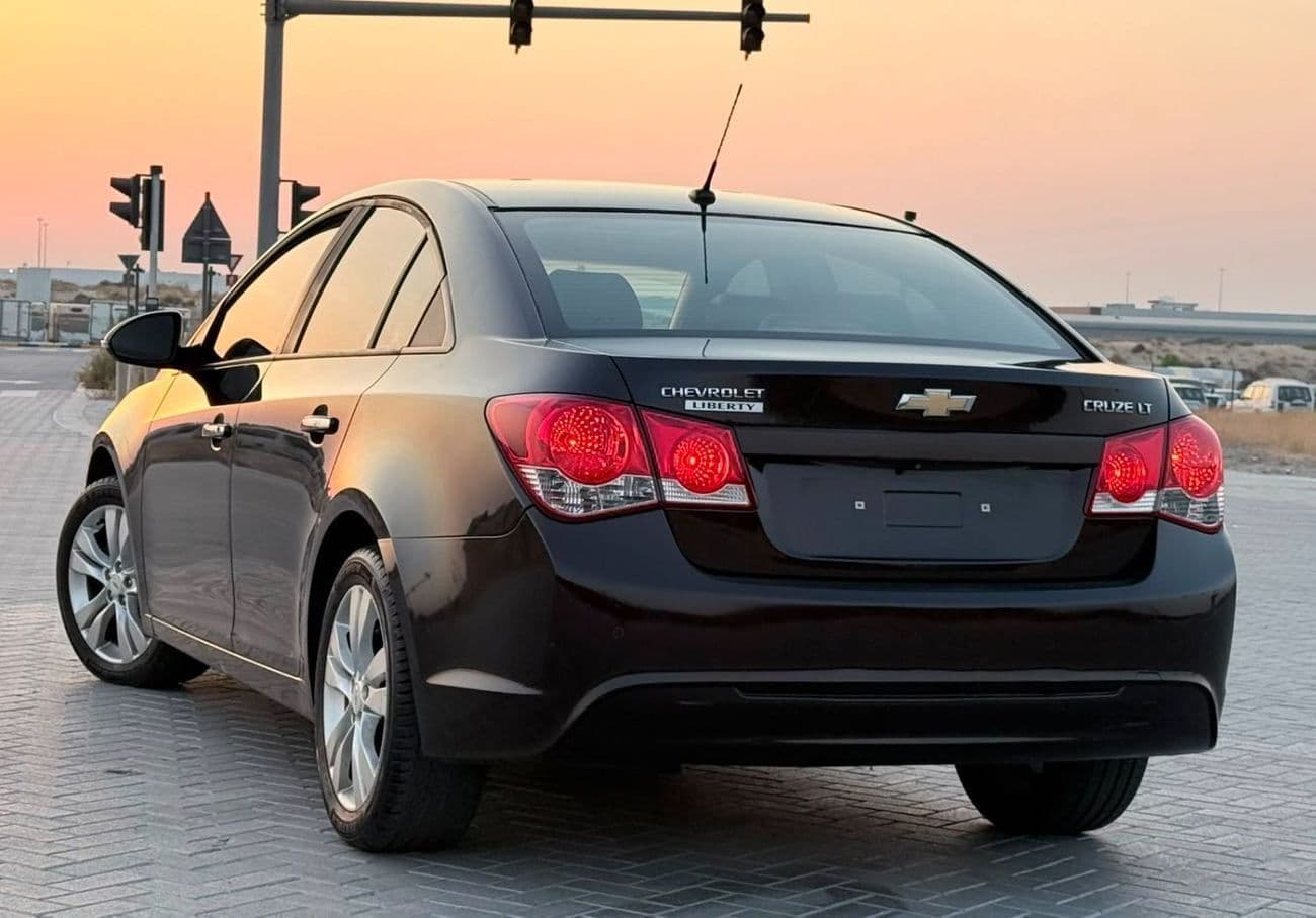 2014 Chevrolet Cruze LT A/W LTHR thumbnail 5