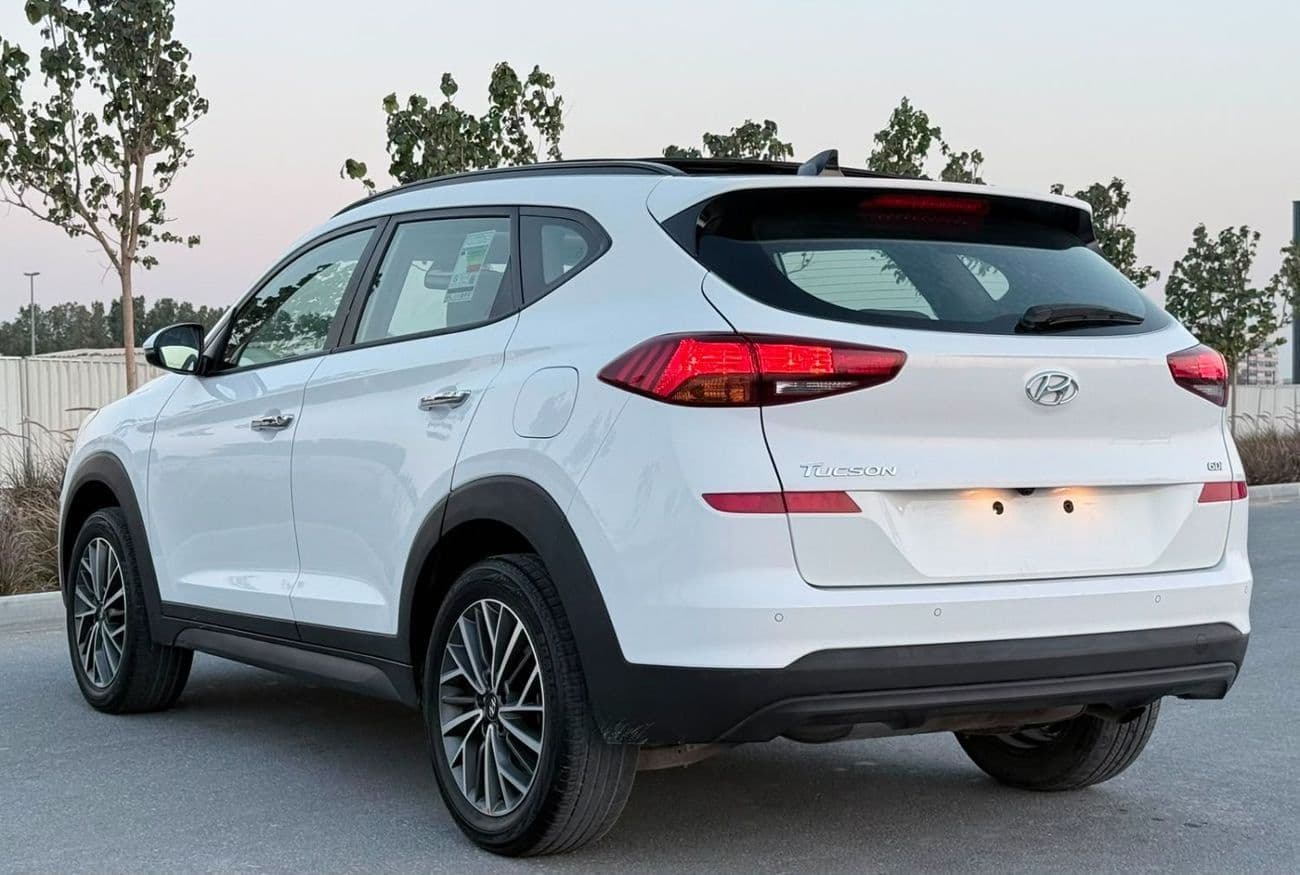 2021 Hyundai Tucson thumbnail 4