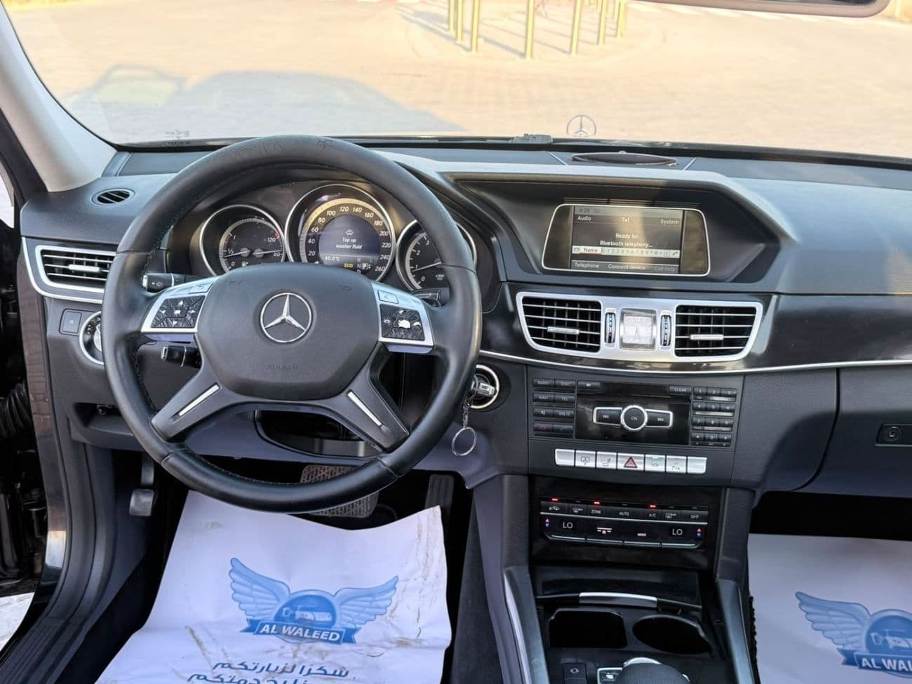 2014 Mercedes Benz E200 thumbnail 7