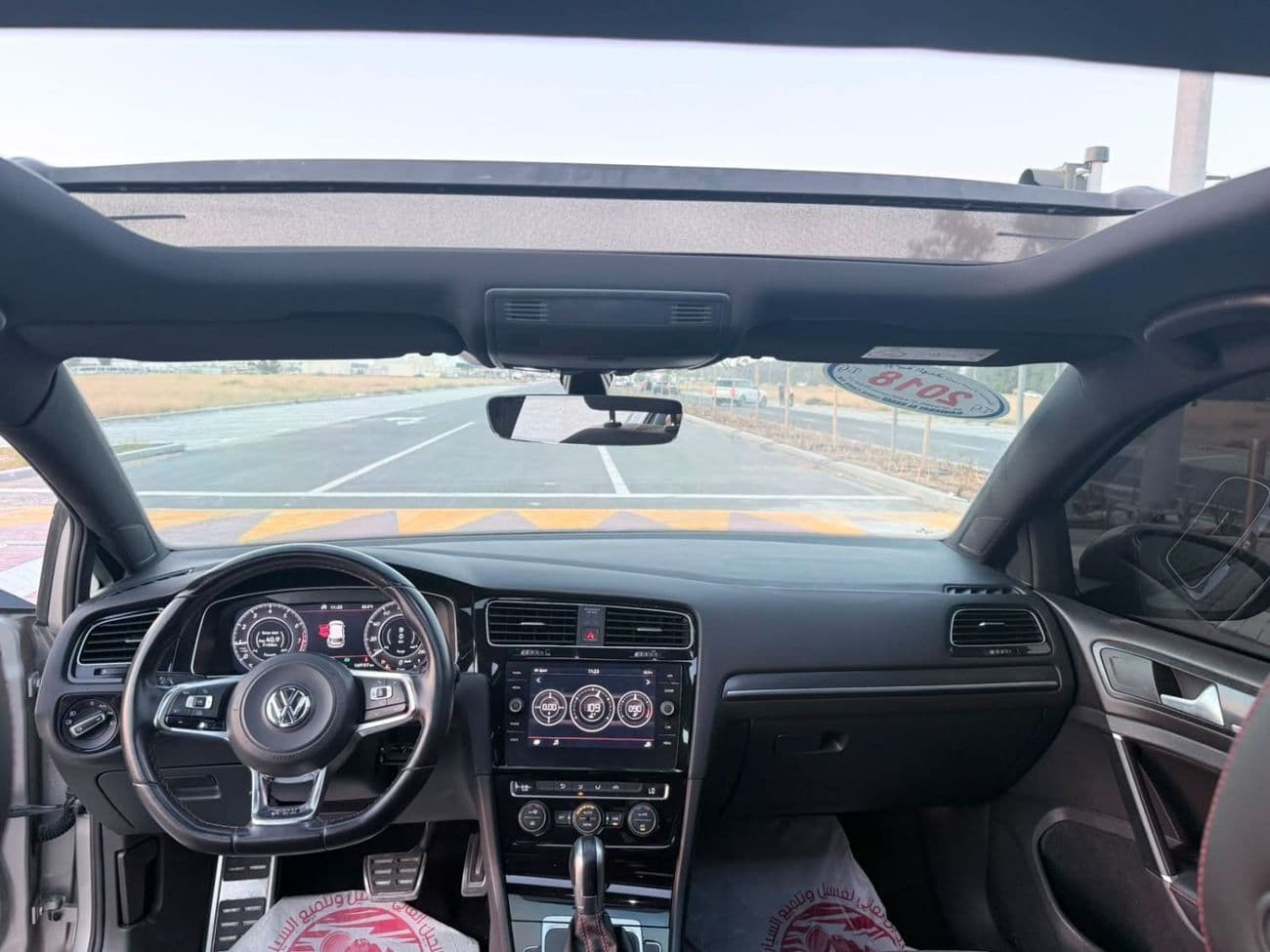 2018 Volkswagen Golf GTI thumbnail 8