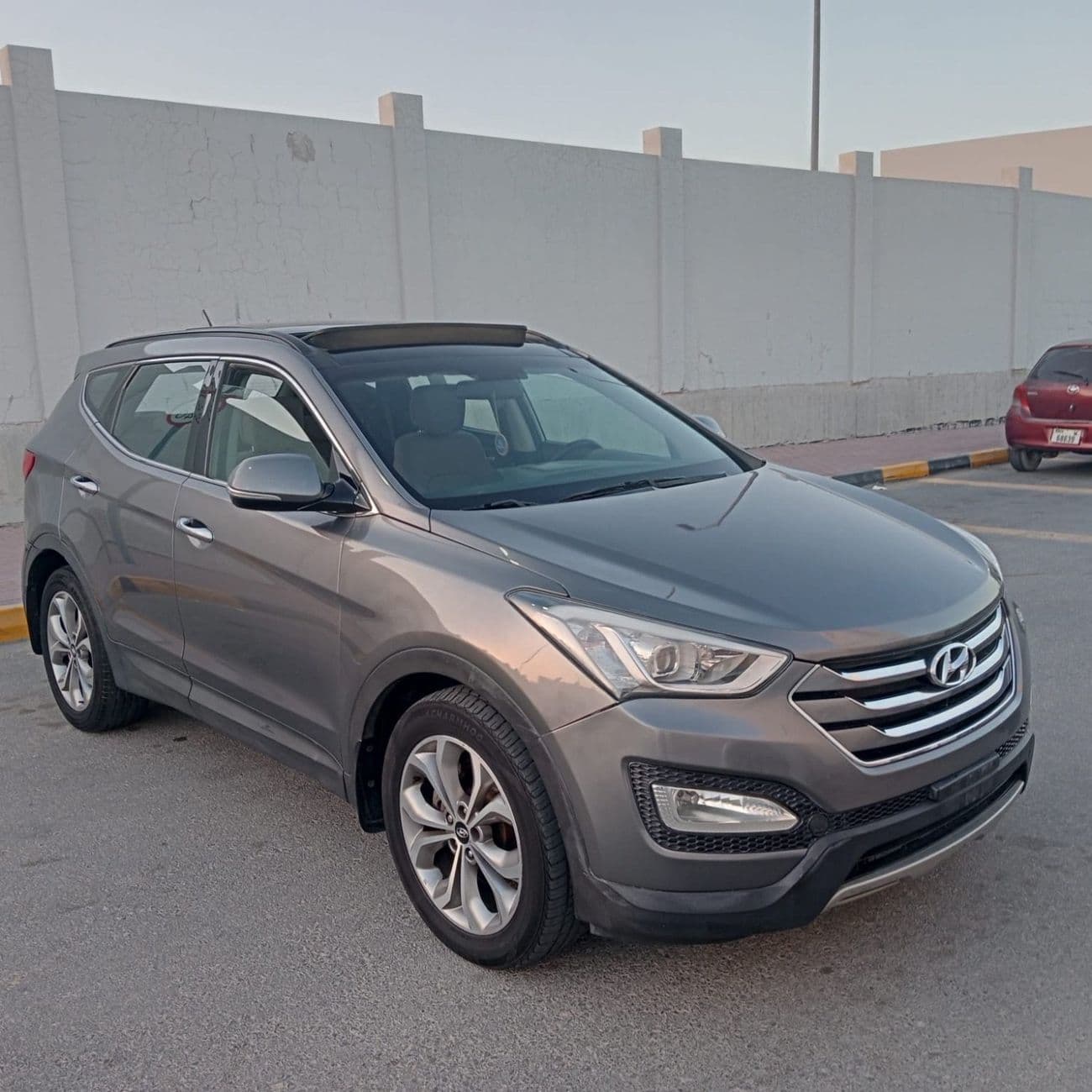 2016 Hyundai Centennial thumbnail 3