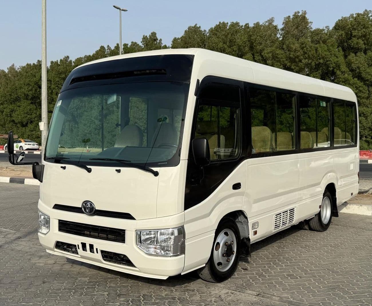2019 Toyota Coaster LWB HIGH ROOF thumbnail 3