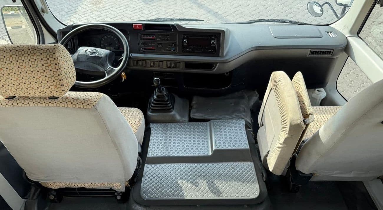 2019 Toyota Coaster LWB HIGH ROOF thumbnail 4