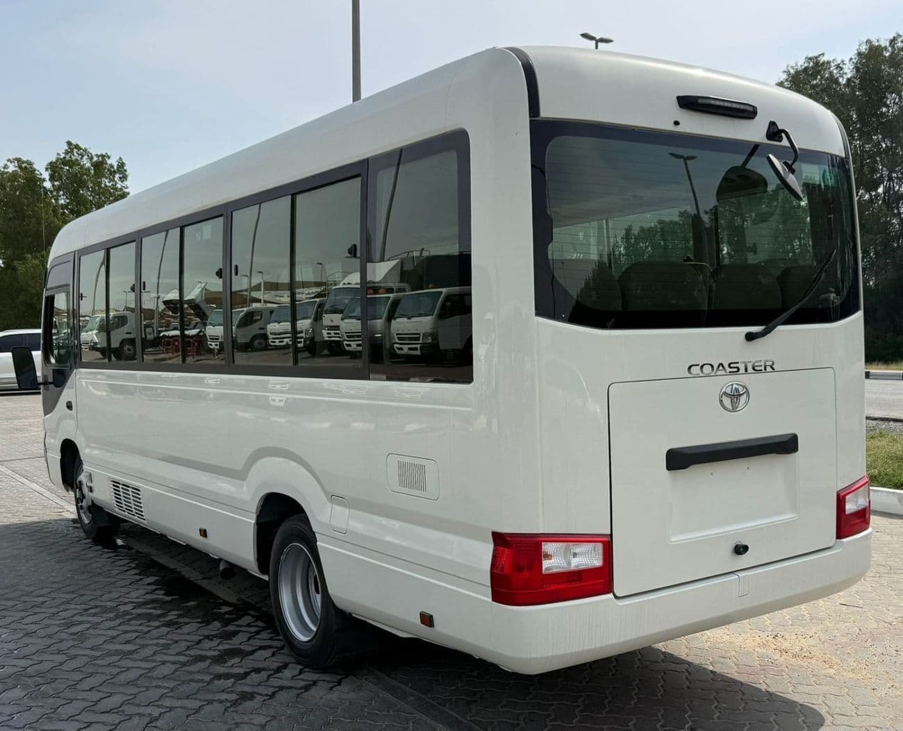 2020 Toyota Coaster STANDARD thumbnail 7