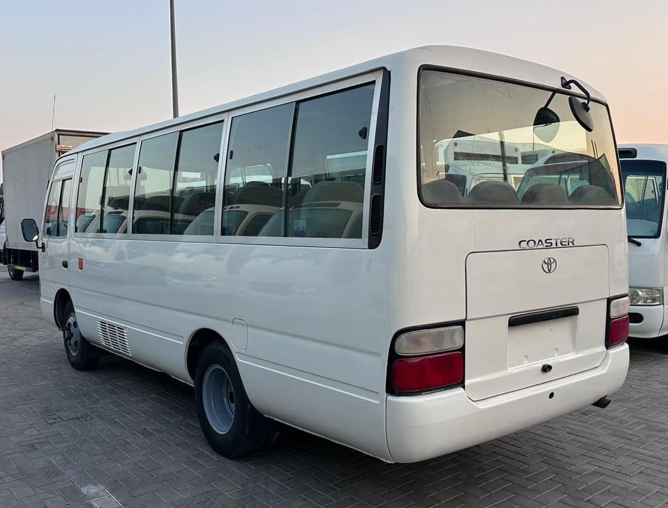 2015 Toyota Coaster 3.5L thumbnail 7