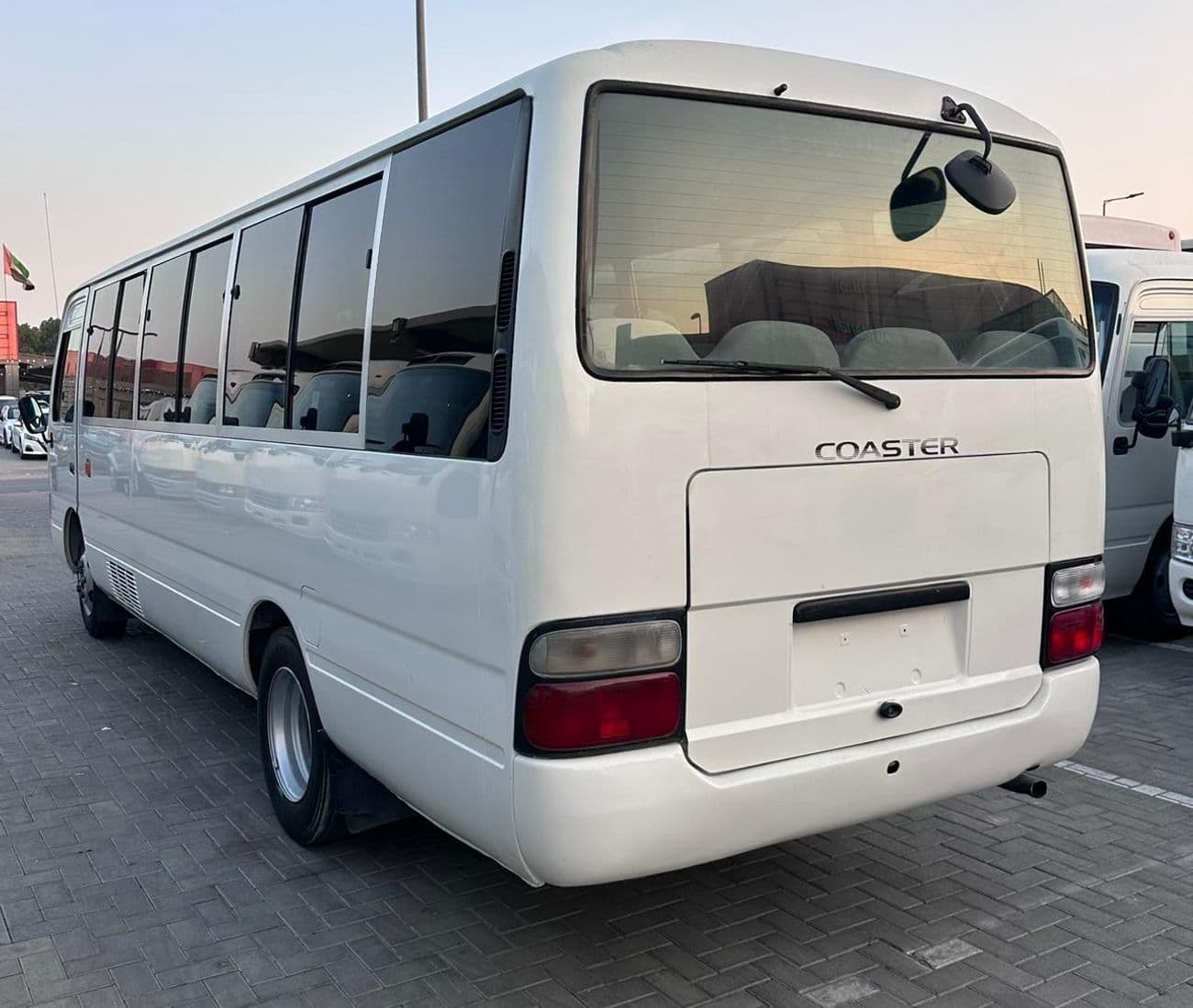 2014 Toyota Coaster LWB thumbnail 7