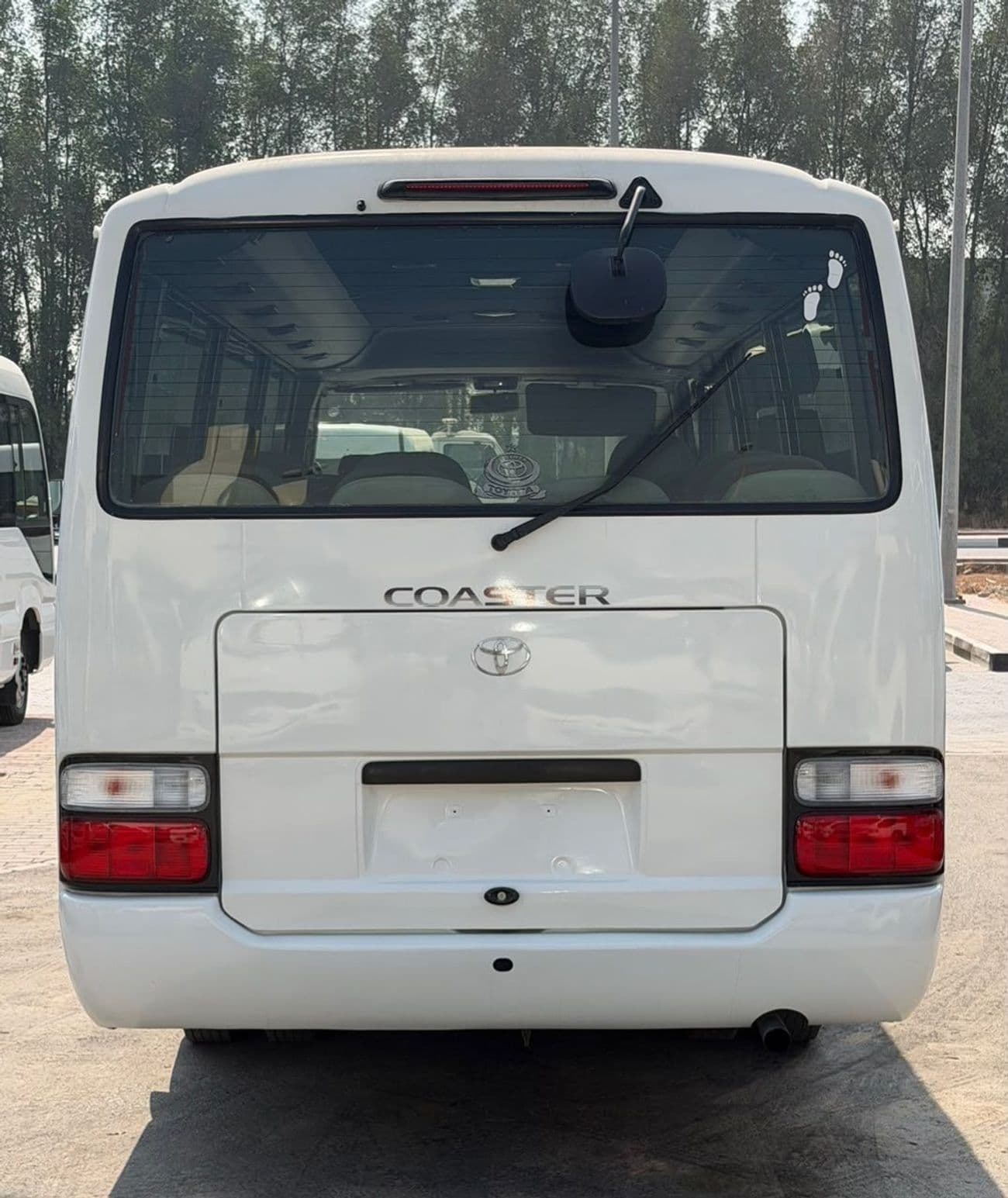2012 Toyota Coaster LWB thumbnail 8