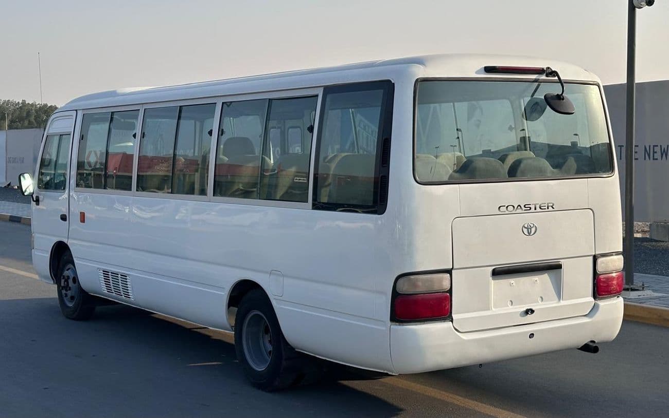 2016 Toyota Coaster DLX thumbnail 7