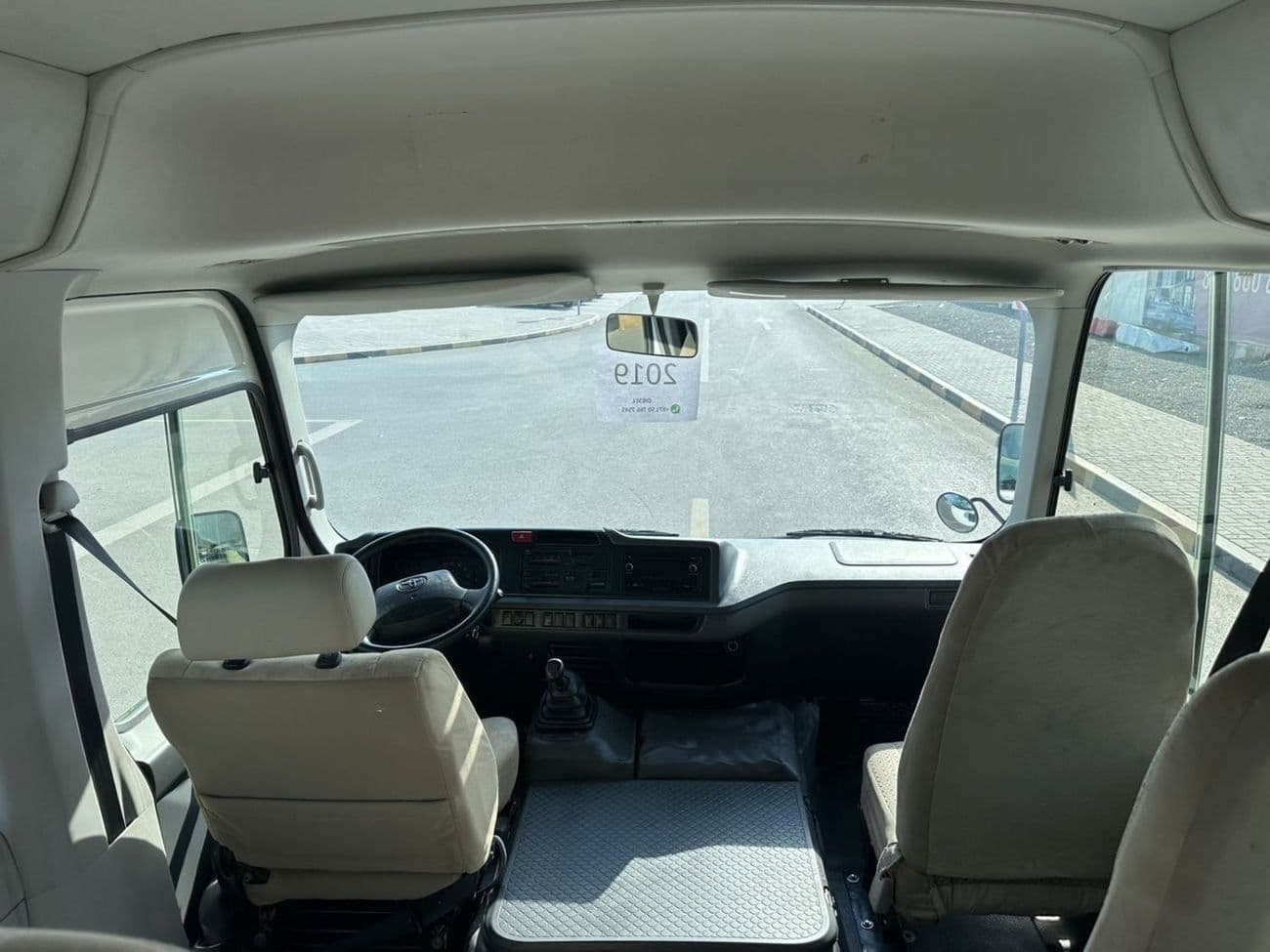2019 Toyota Coaster STANDARD thumbnail 4