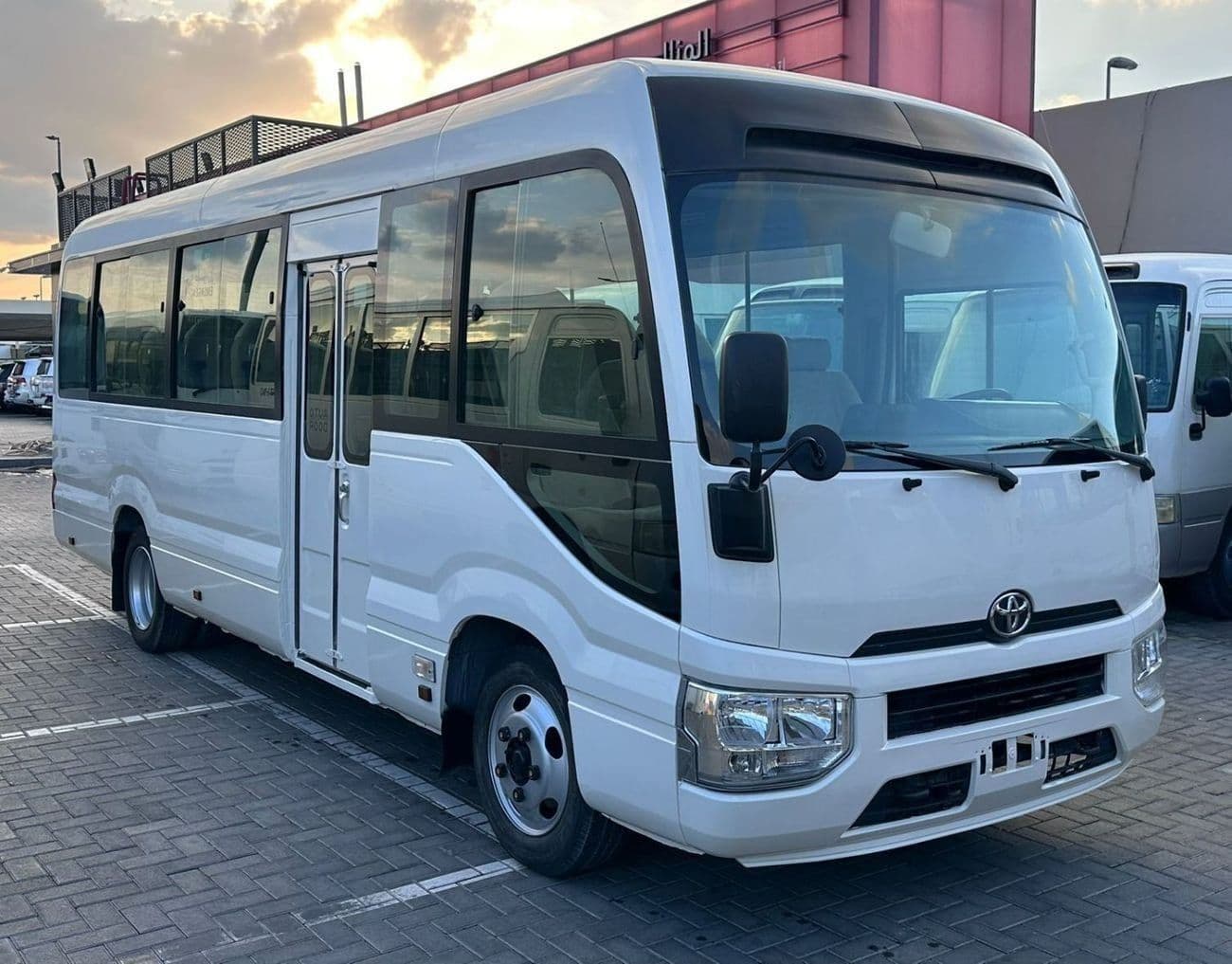 2020 Toyota Coaster STANDARD
