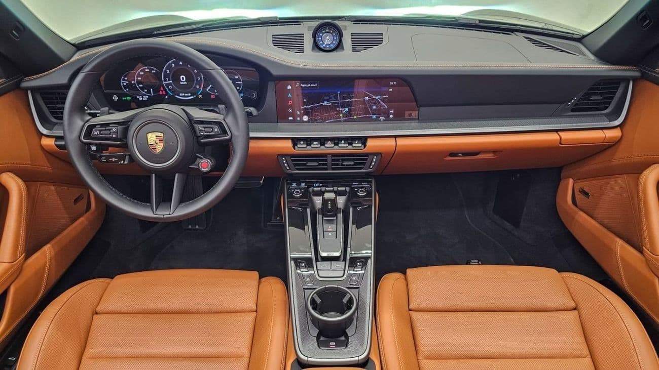 2026 Porsche 911 CARRERA thumbnail 3