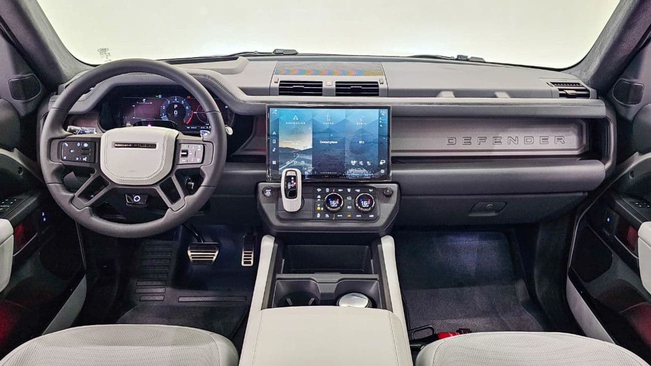 2026 Land Rover Defender 110 OCTA EDITION ONE P635 thumbnail 2