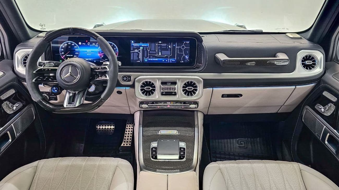 2025 Mercedes Benz G63 AMG STANDARD thumbnail 2