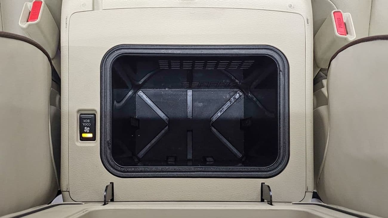 2019 Nissan Patrol SE T2 thumbnail 3