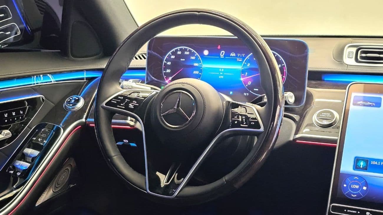 2025 Mercedes Benz S 580 4MATIC thumbnail 3