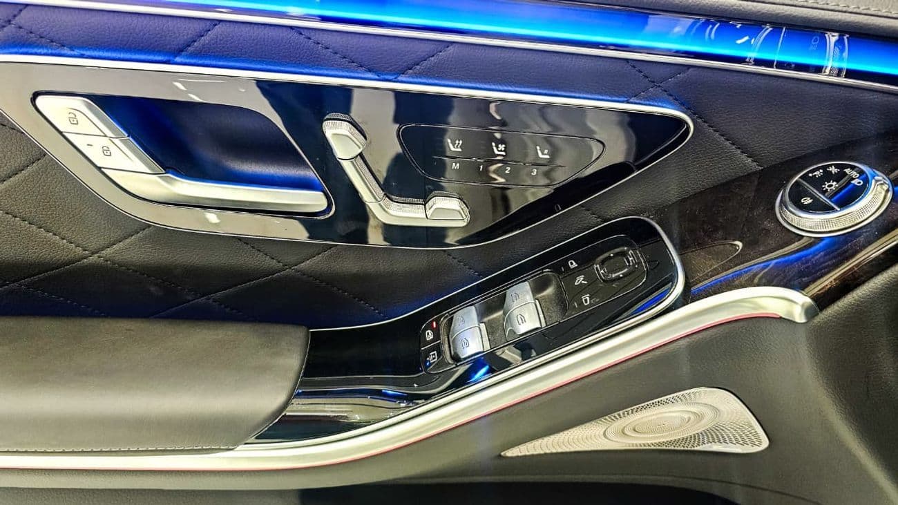 2025 Mercedes Benz S 580 4MATIC thumbnail 5