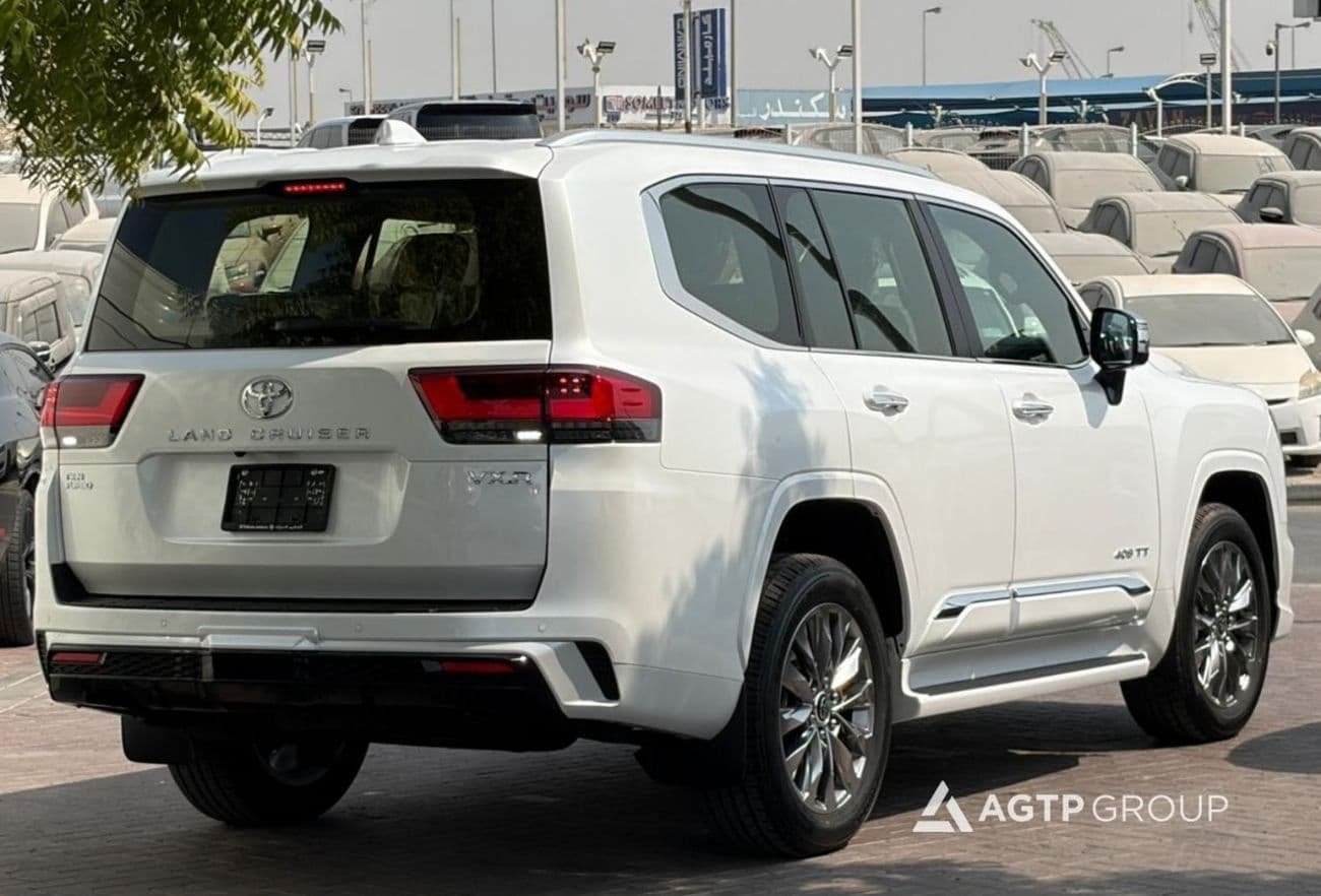 2026 Toyota Land Cruiser VXR thumbnail 6