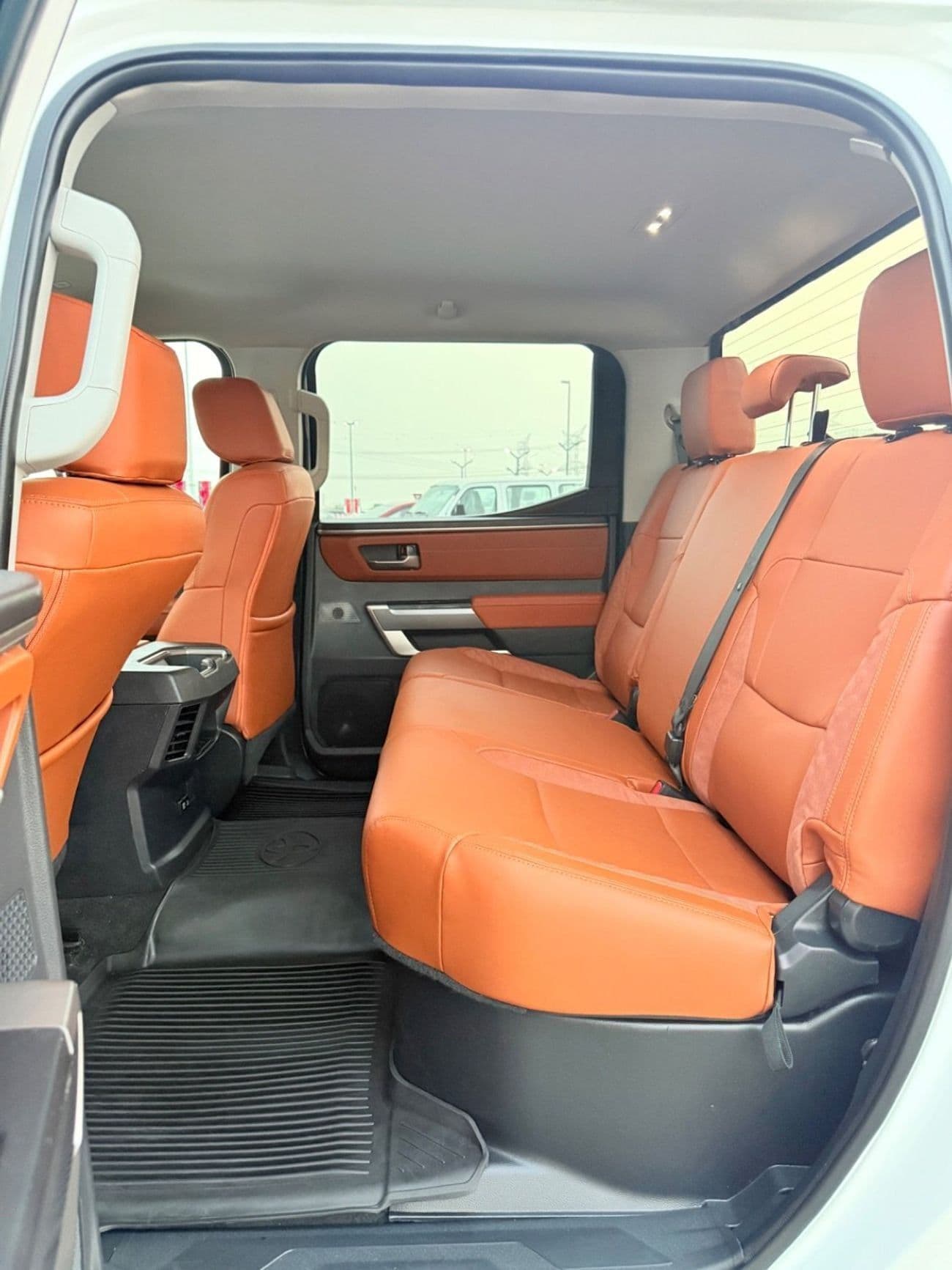 2024 Toyota Tundra SR thumbnail 8