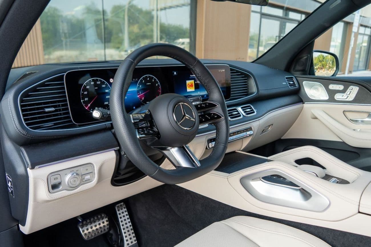 2026 Mercedes Benz GLS450 4MATIC thumbnail 3