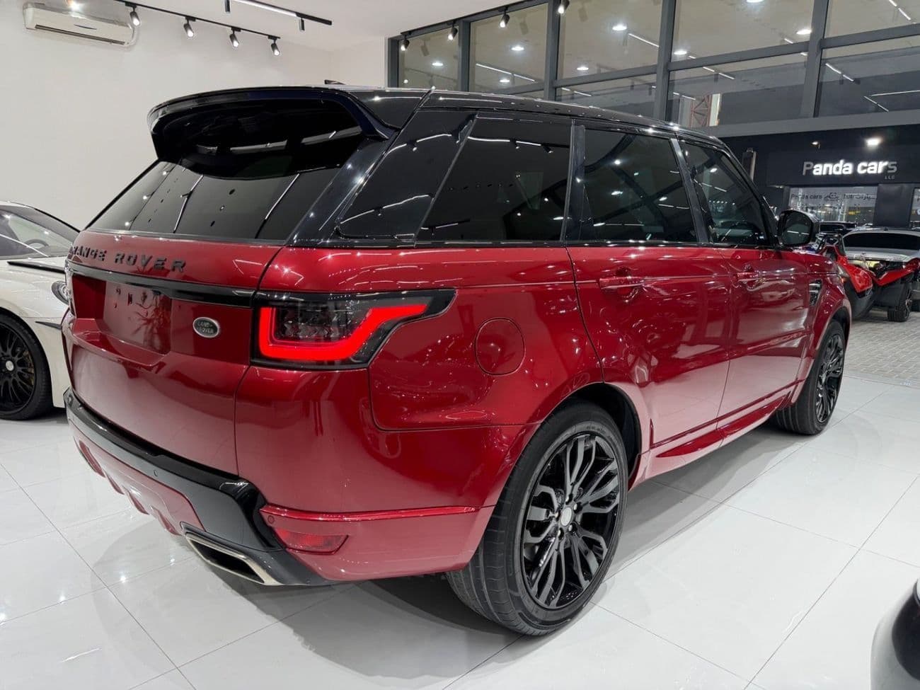 2018 Land Rover Range Rover Sport HSE thumbnail 6