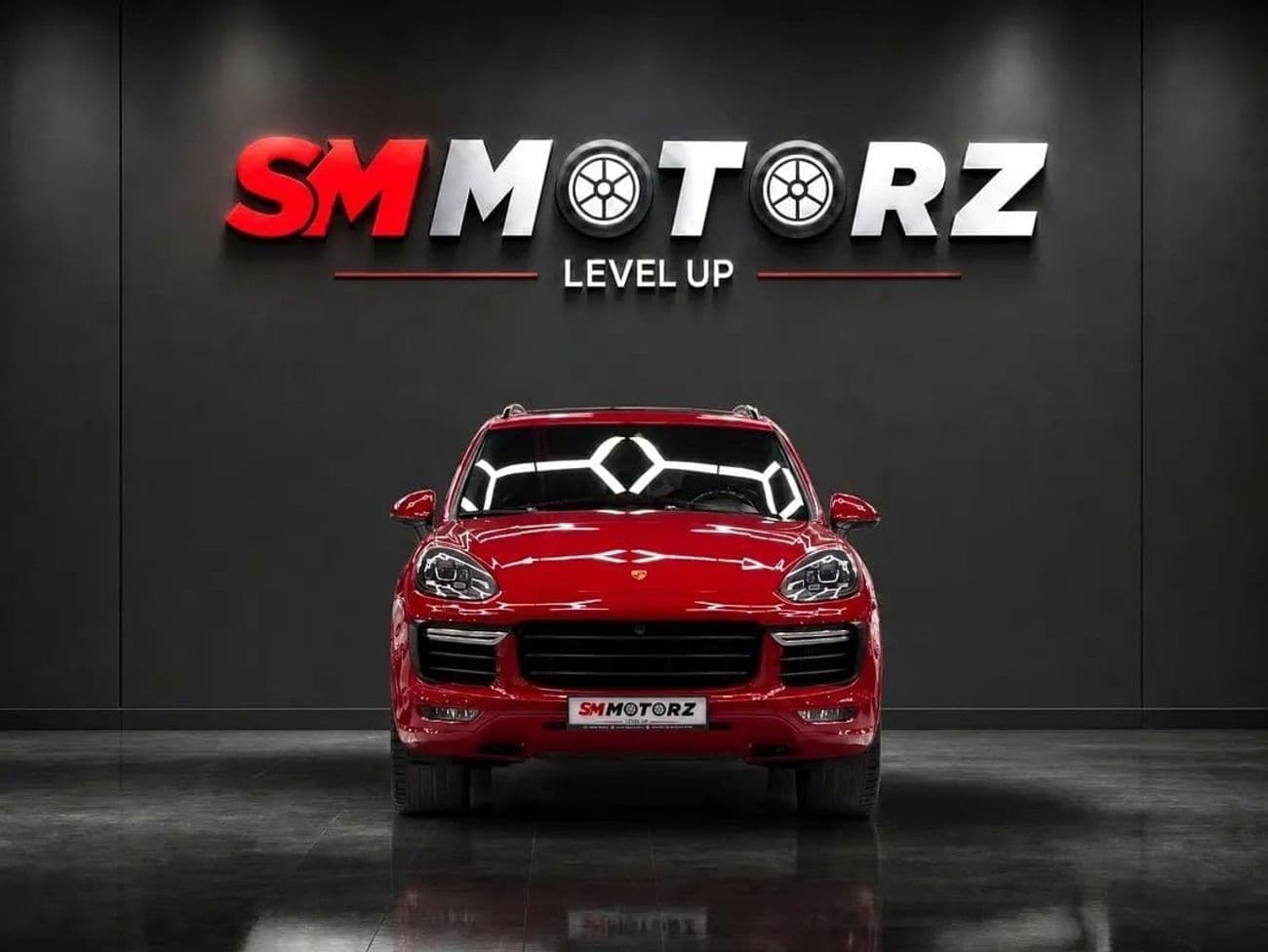 2016 Porsche Cayenne GTS thumbnail 3