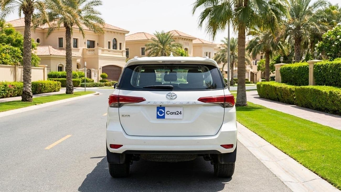 2023 Toyota Fortuner EXR thumbnail 4