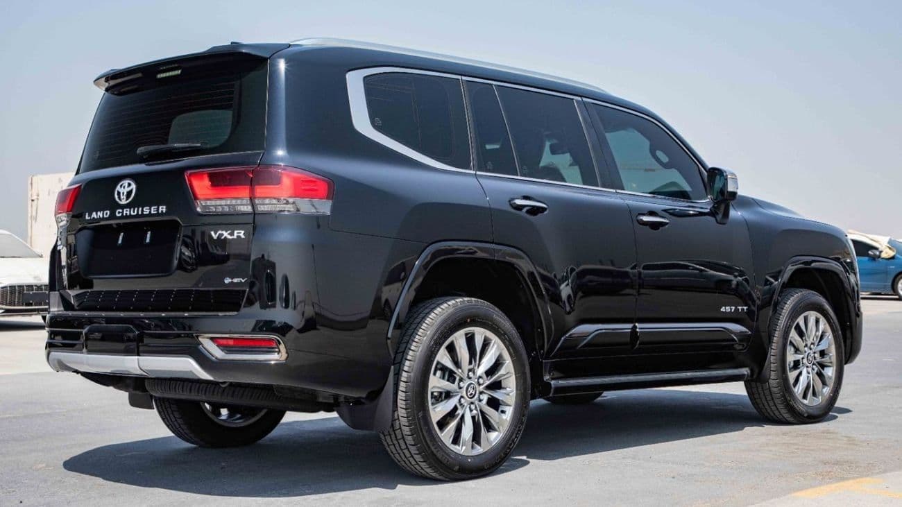 2026 Toyota Land Cruiser VXR thumbnail 6