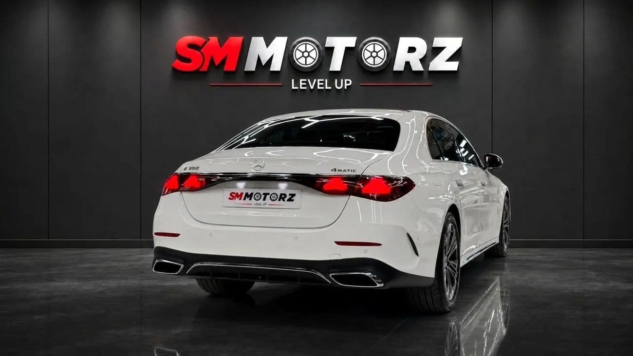 2025 Mercedes Benz E350 4MATIC thumbnail 5