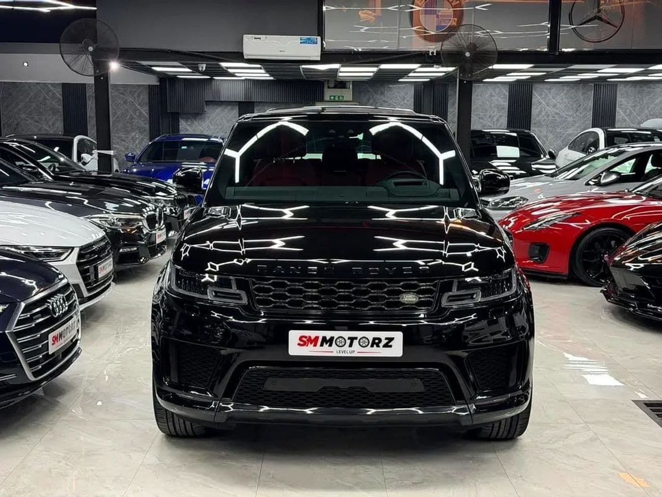 2020 Land Rover Range Rover Sport HSE DYNAMIC thumbnail 4