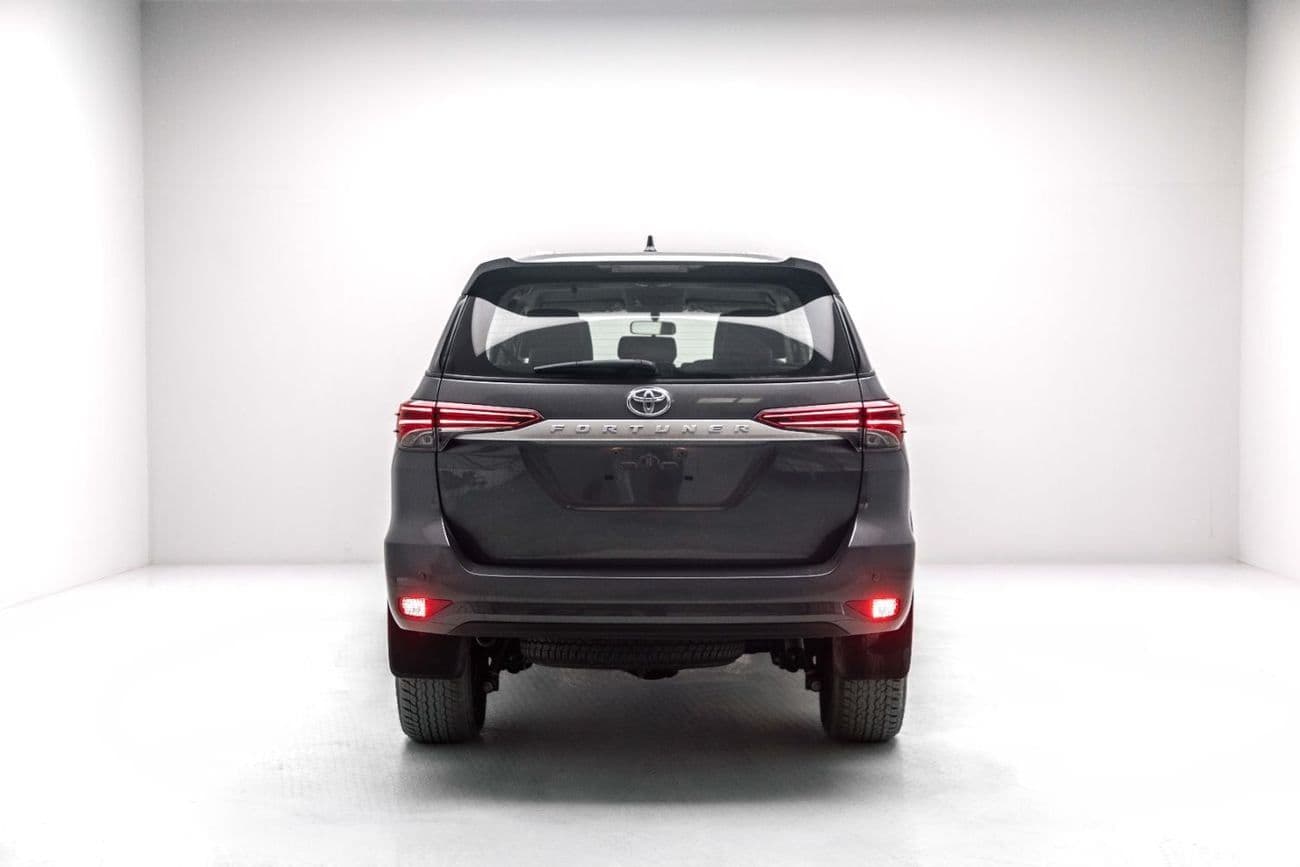 2026 Toyota Fortuner thumbnail 5