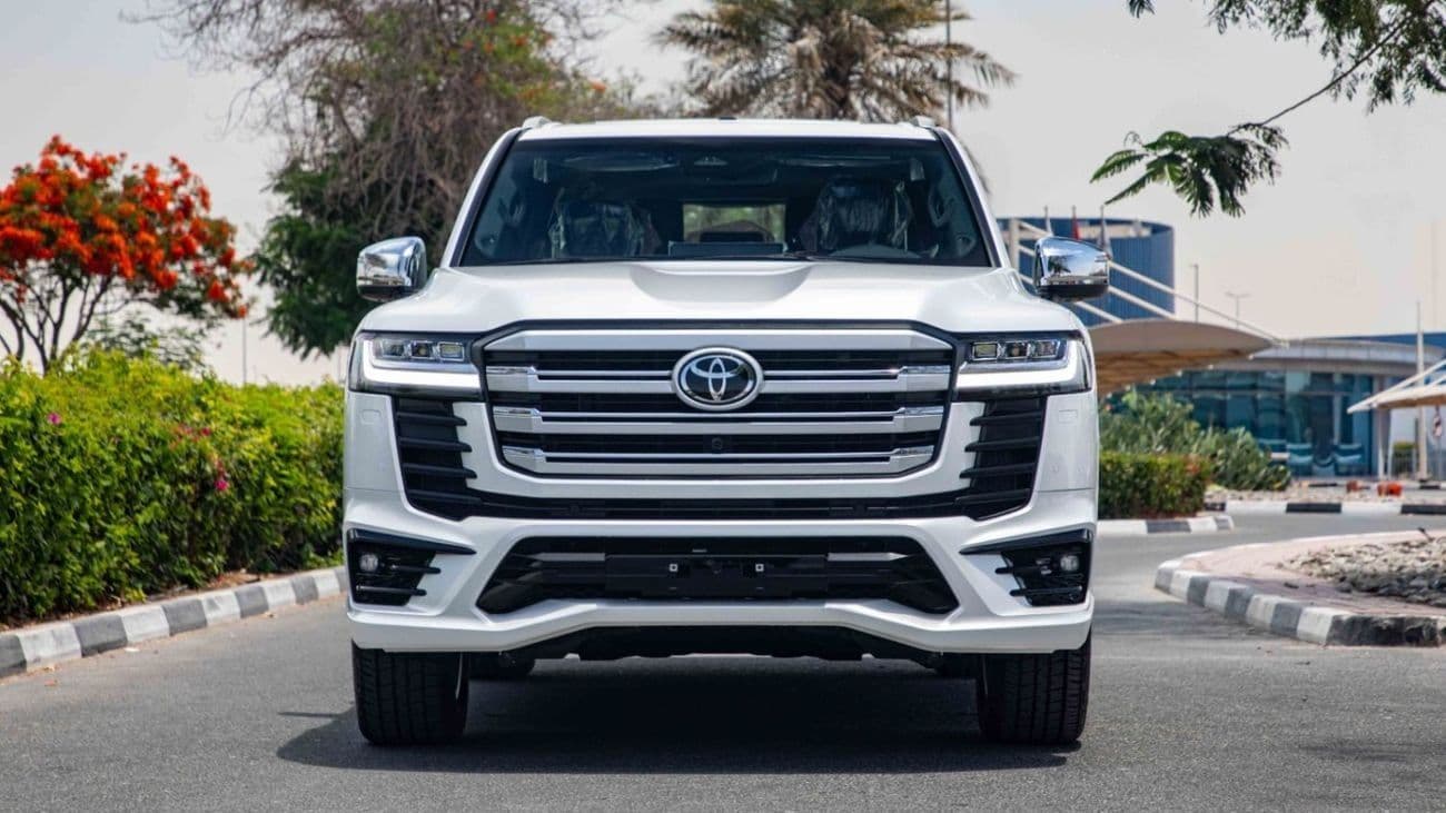2026 Toyota Land Cruiser VXR thumbnail 3