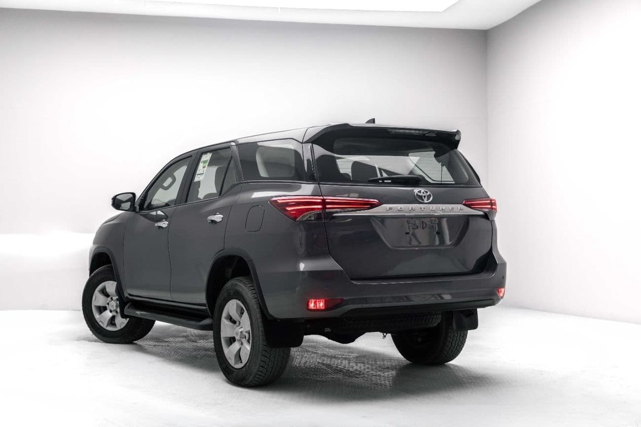 2026 Toyota Fortuner thumbnail 4