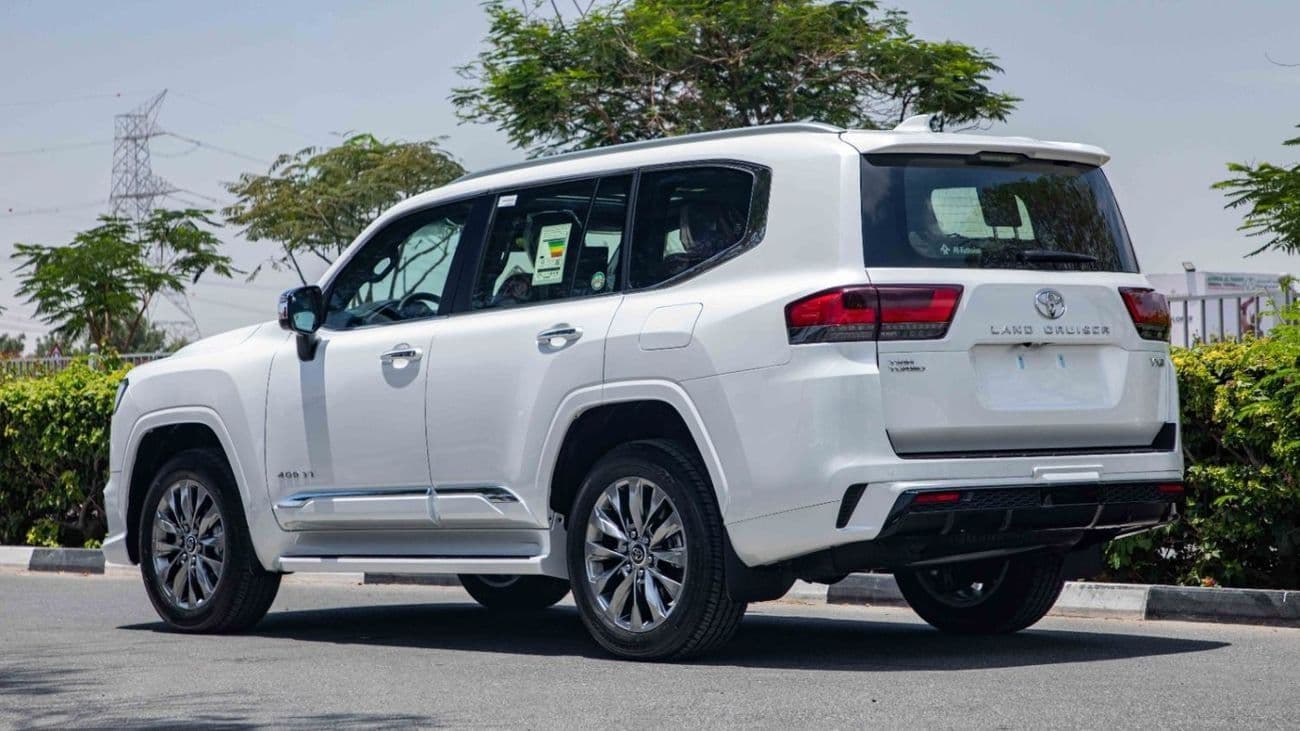 2026 Toyota Land Cruiser VXR thumbnail 6