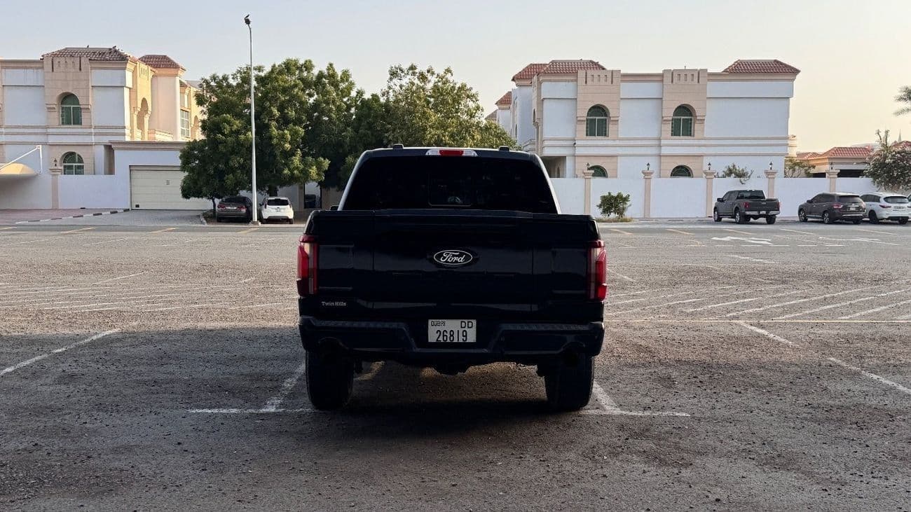 2024 Ford F 150 LARIAT CREW CAB thumbnail 5