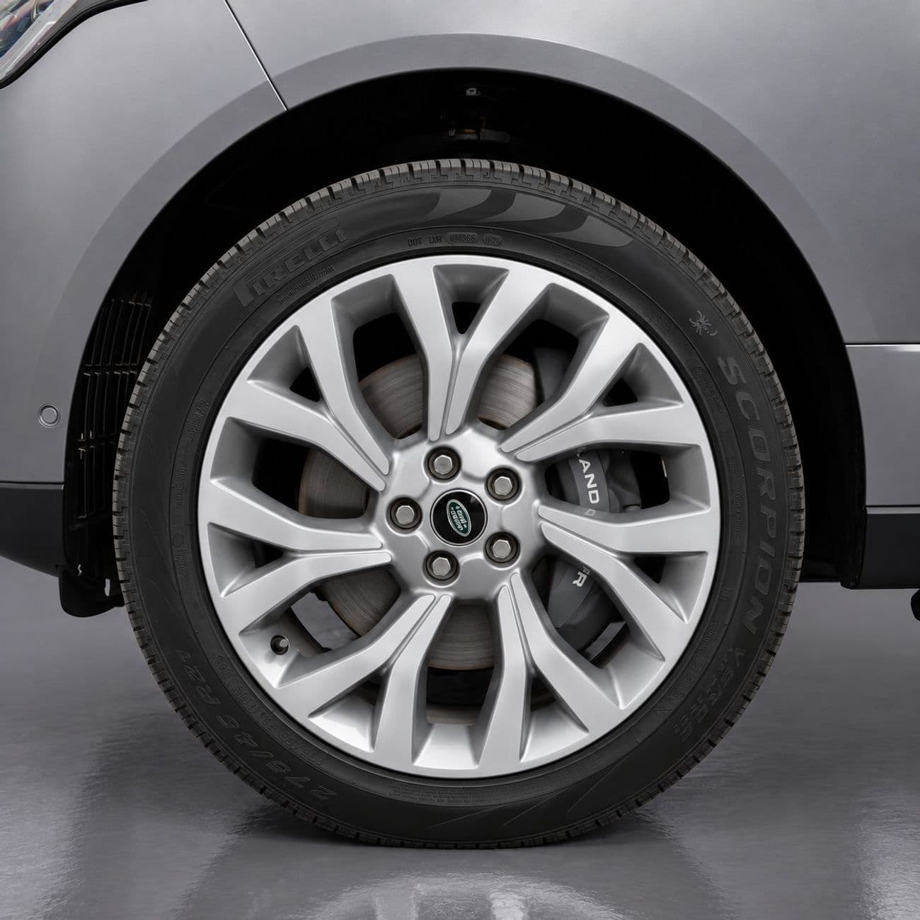 2021 Land Rover Range Rover thumbnail 6