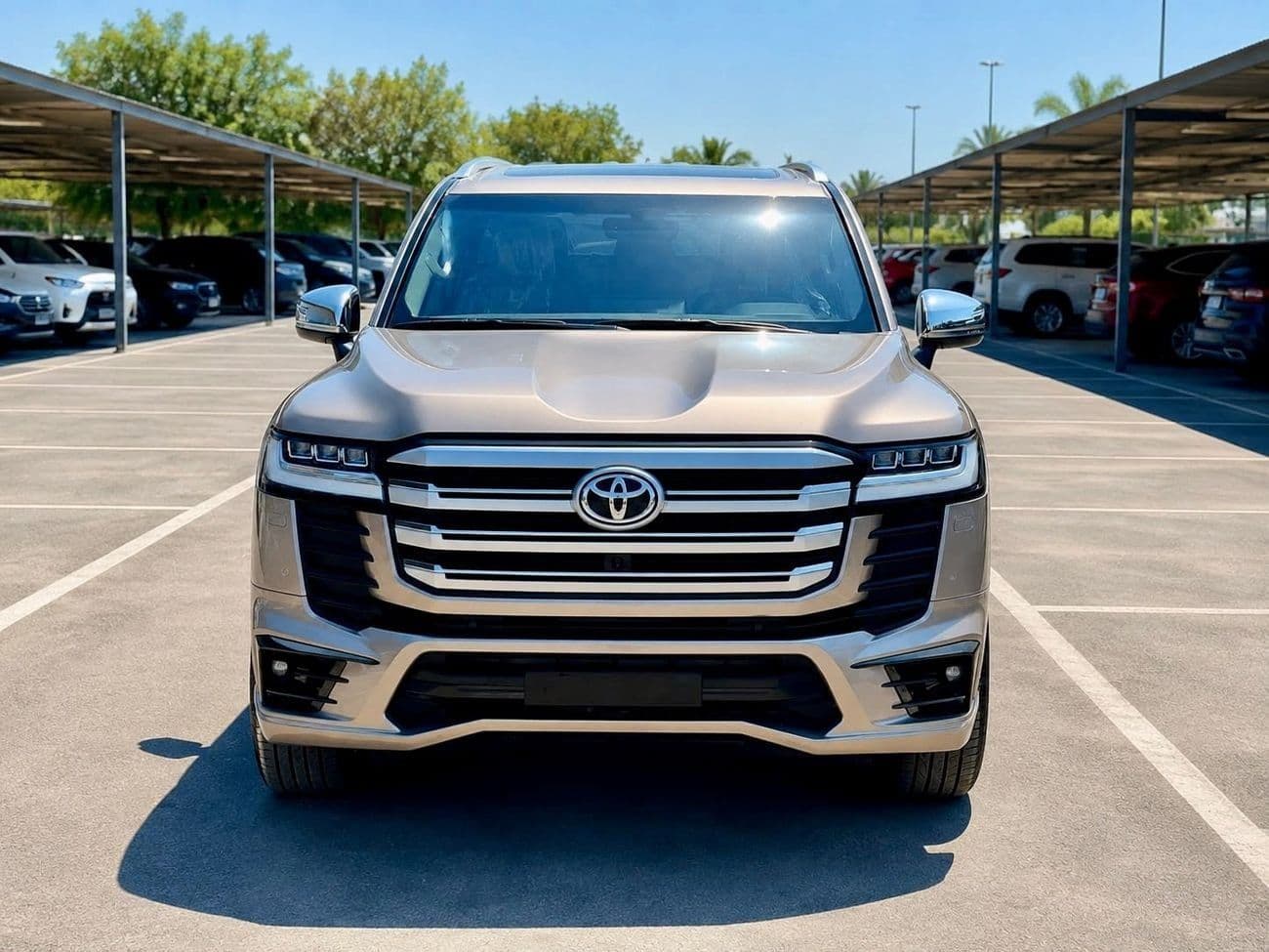 2022 Toyota Land Cruiser GXR thumbnail 3