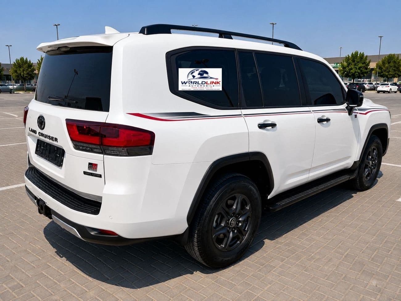 2022 Toyota Land Cruiser GR SPORT thumbnail 4