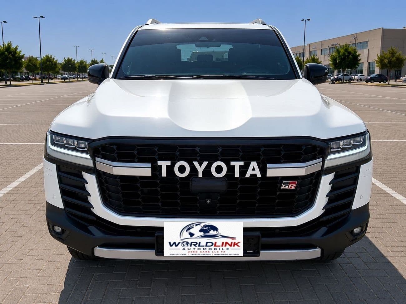 2022 Toyota Land Cruiser GR SPORT thumbnail 2