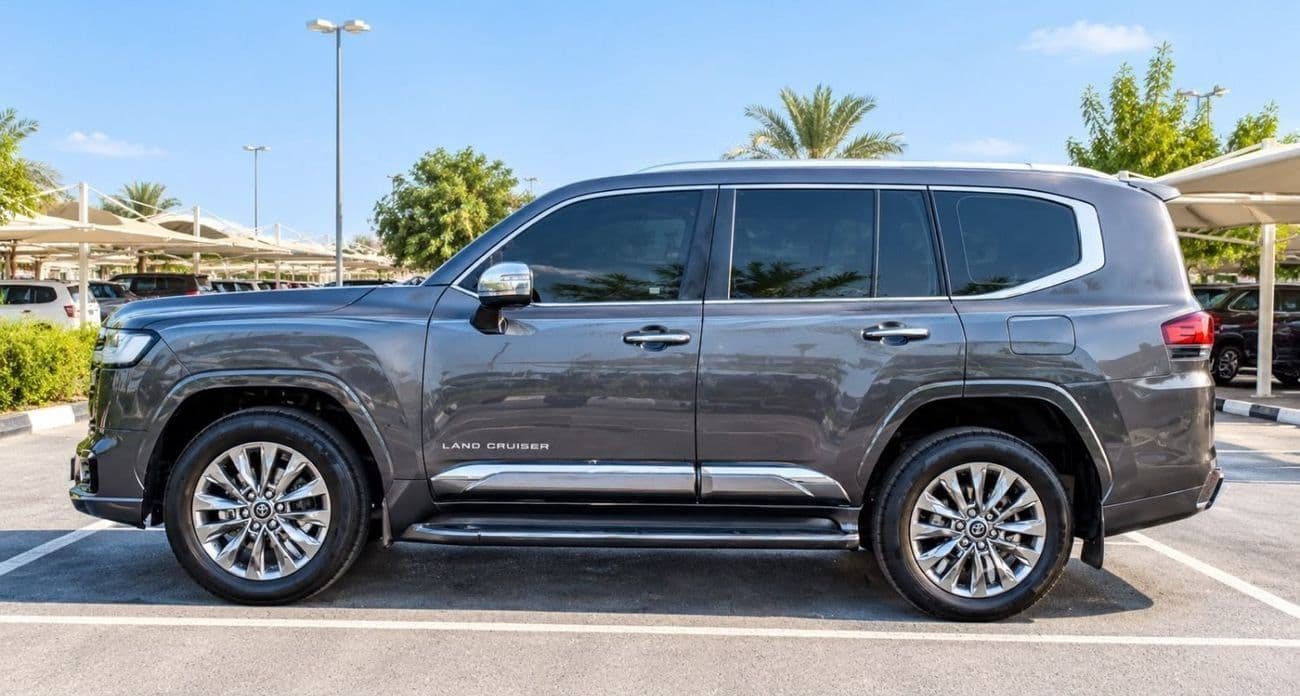 2022 Toyota Land Cruiser VXR thumbnail 5