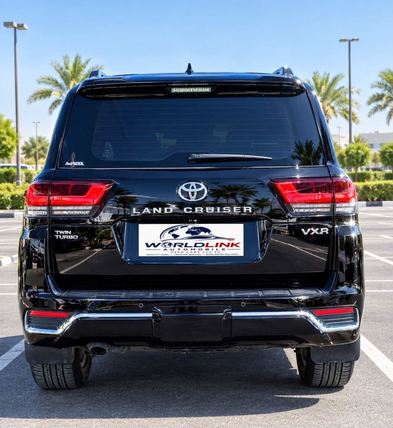 2022 Toyota Land Cruiser VXR thumbnail 4