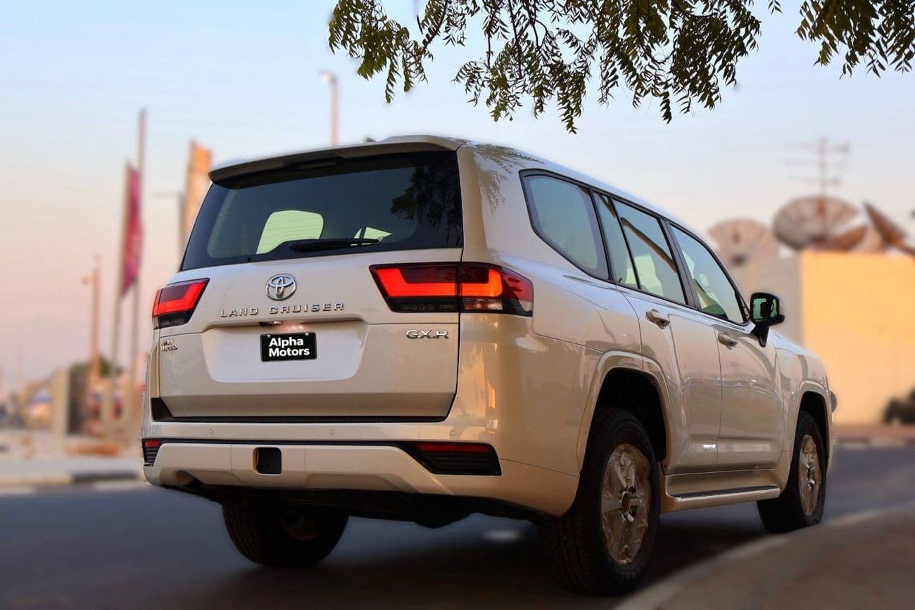 2026 Toyota Land Cruiser GXR thumbnail 7