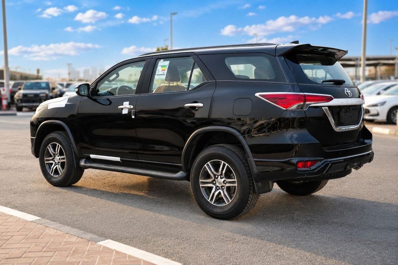 2026 Toyota Fortuner SR5 thumbnail 7